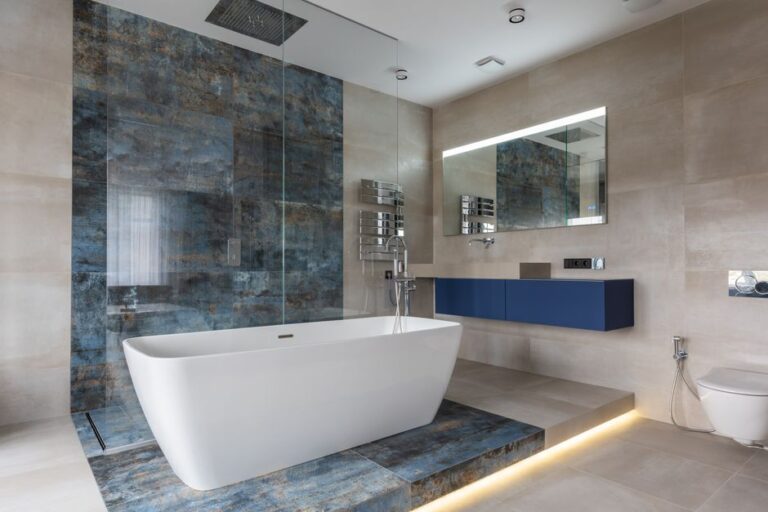 Comparing Walk-in Tub Prices: What to Expect and How to Save