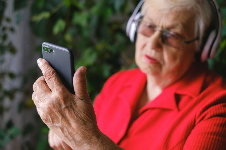 Insurance and Hearing Aid Prices: What Coverage Can You Expect?