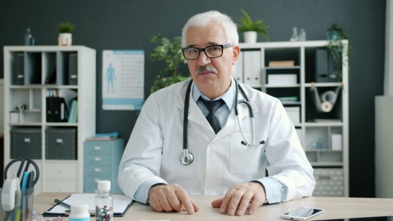 Navigating the Medicare Maze: Senior Health Insurance Options Decoded